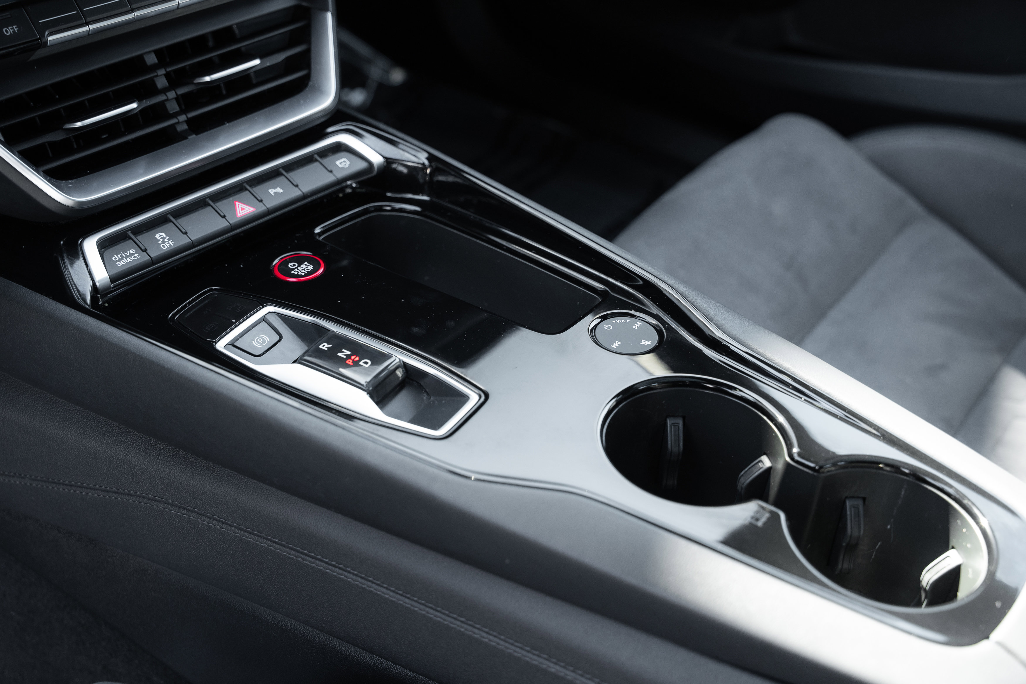 Certified 2023 Audi e-tron GT Premium Plus image 19