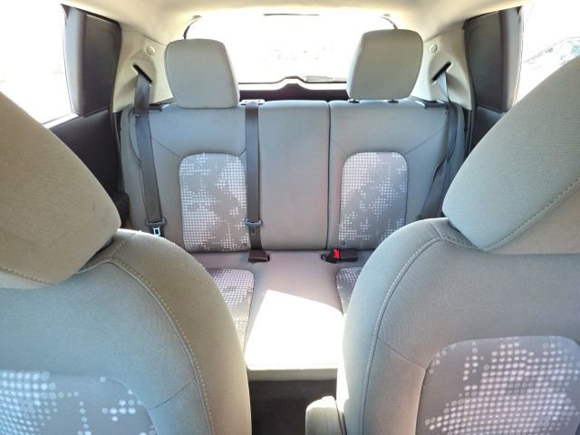 Used 2020 Chevrolet Sonic LT image 21