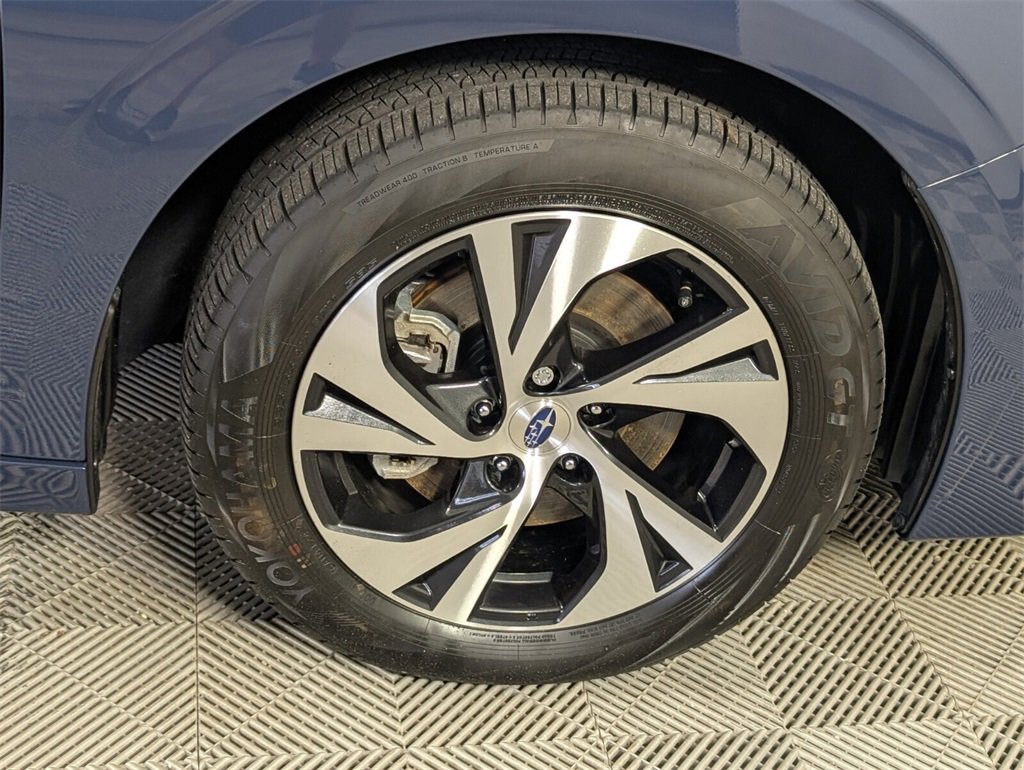 Certified 2025 Subaru Legacy Premium image 17