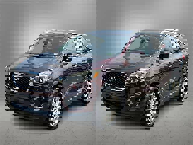 Used 2016 Kia Sorento LX w/ LX Convenience Package