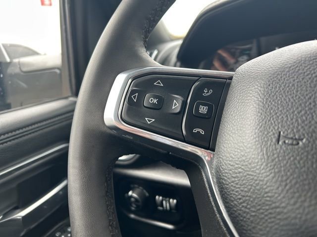 Used 2025 RAM 3500 Laramie AWD/4WD image 23