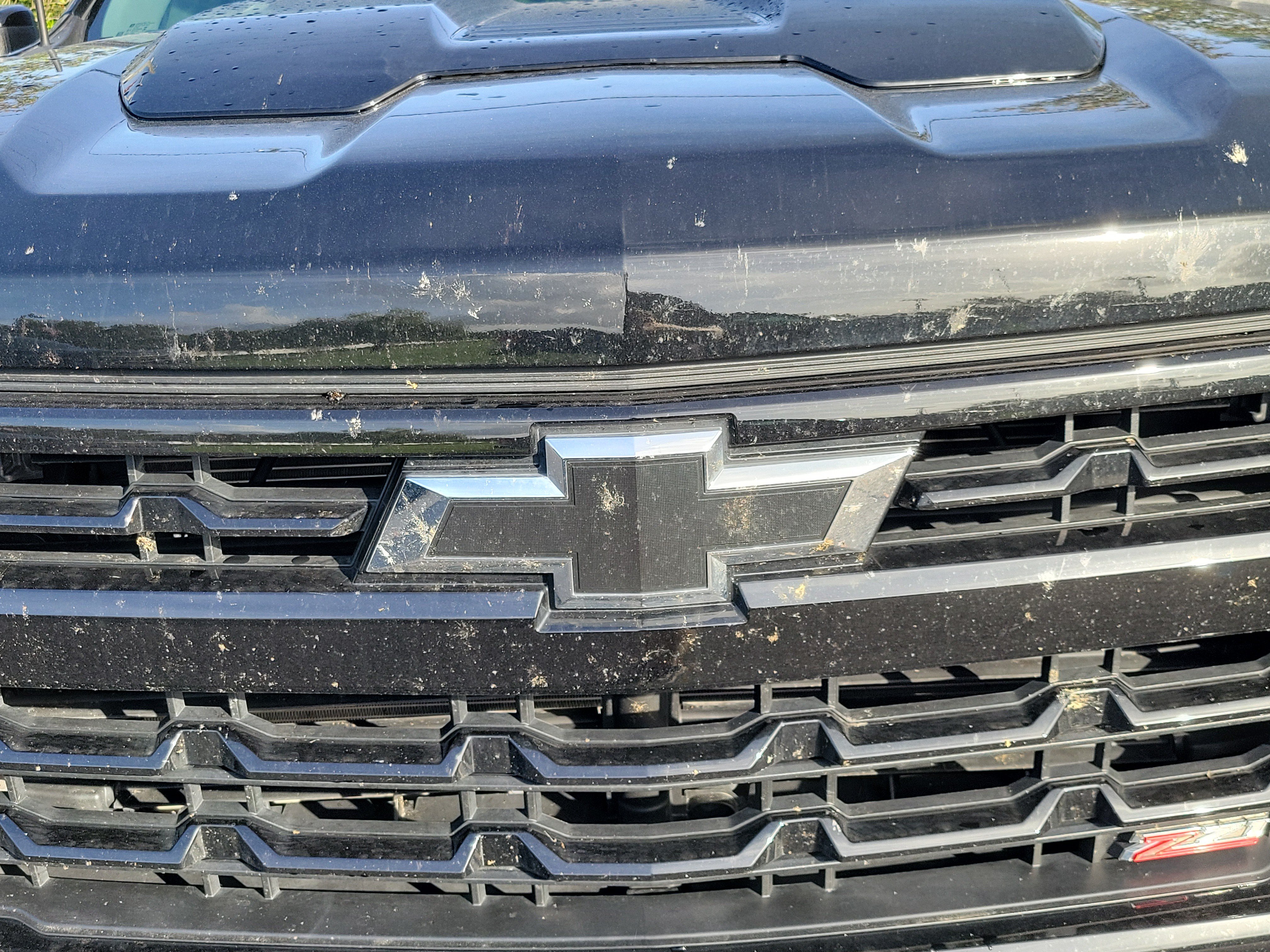 Used 2024 Chevrolet Silverado 1500 LT Trail Boss w/ Convenience Package II AWD/4WD image 10