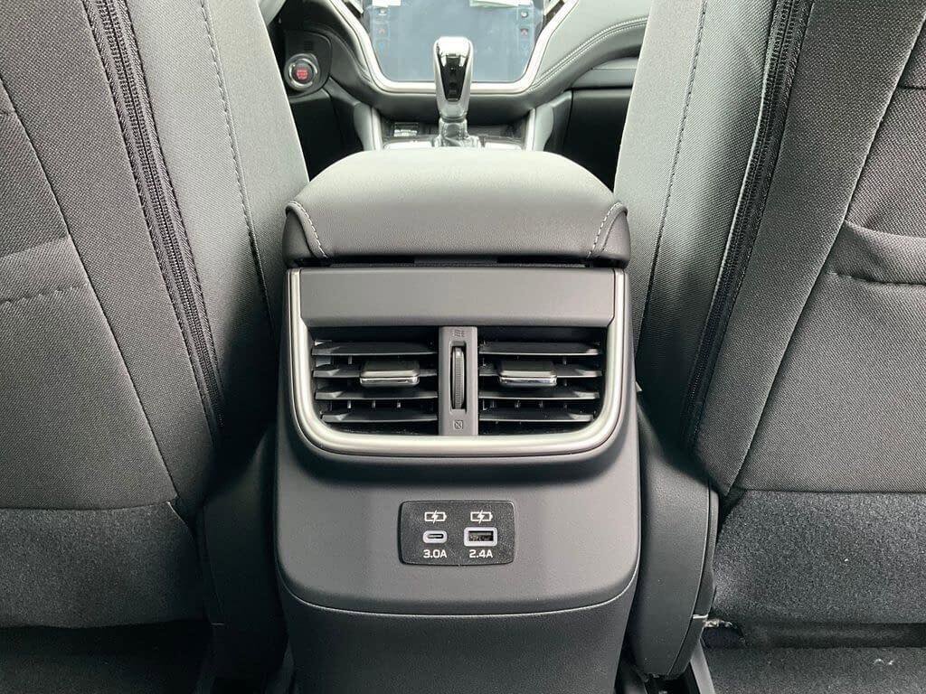 Certified 2025 Subaru Outback Premium AWD/4WD image 15