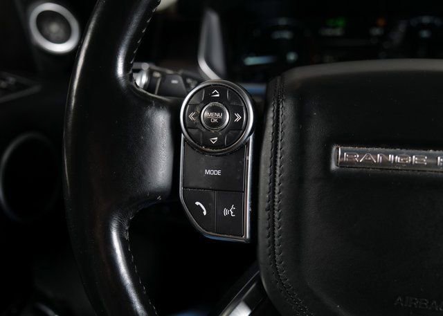 Used 2016 Land Rover Range Rover HSE image 18