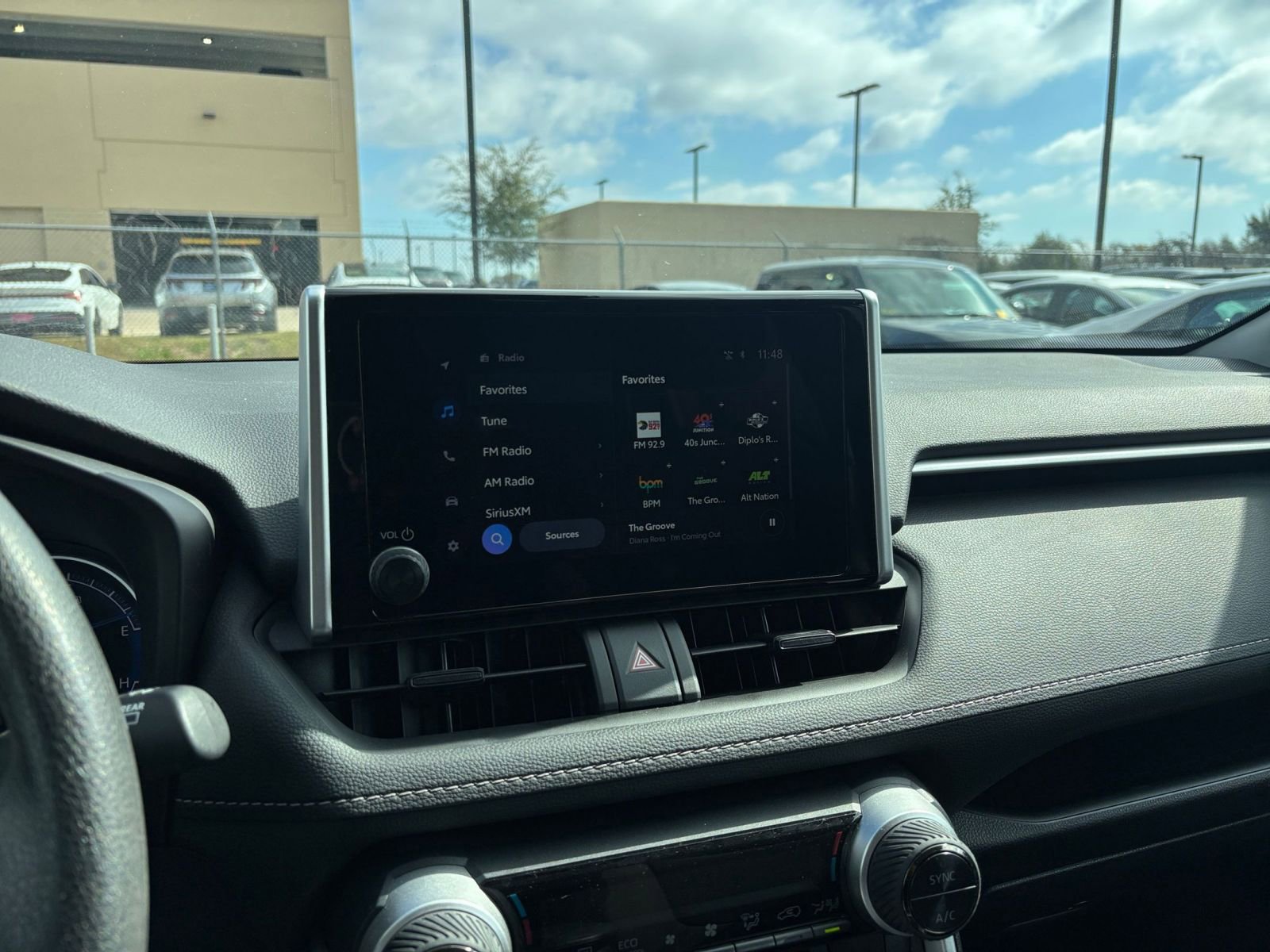 Used 2025 Toyota RAV4 LE image 20