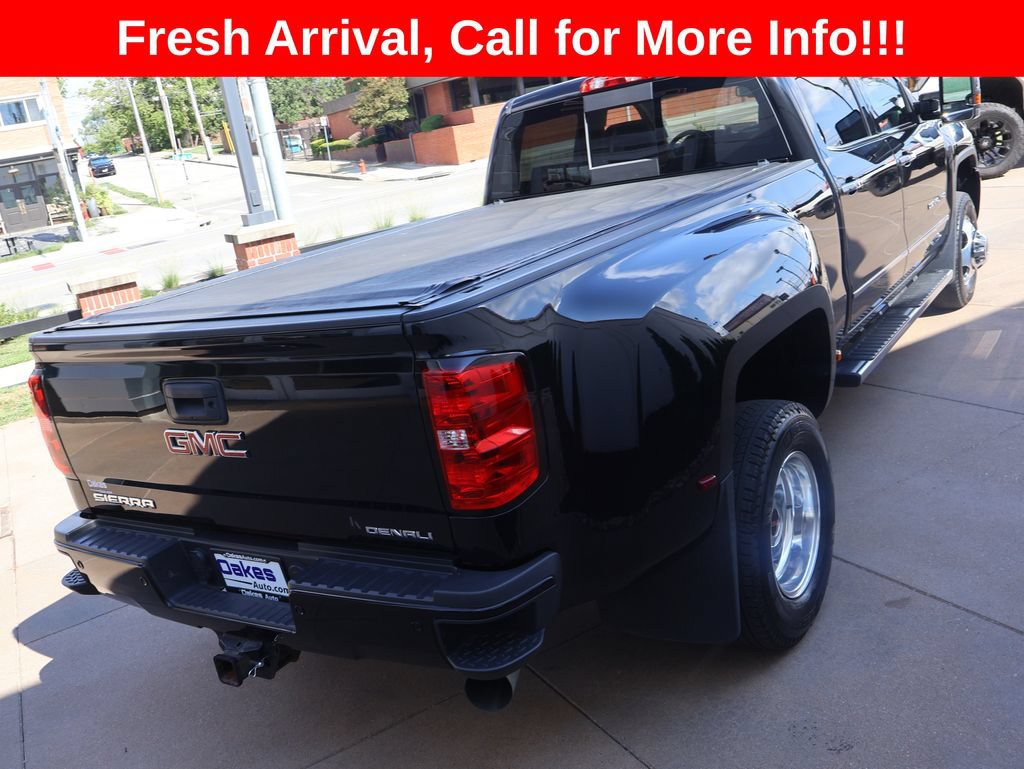 Used 2017 GMC Sierra 3500 Denali w/ Duramax Plus Package AWD/4WD image 6