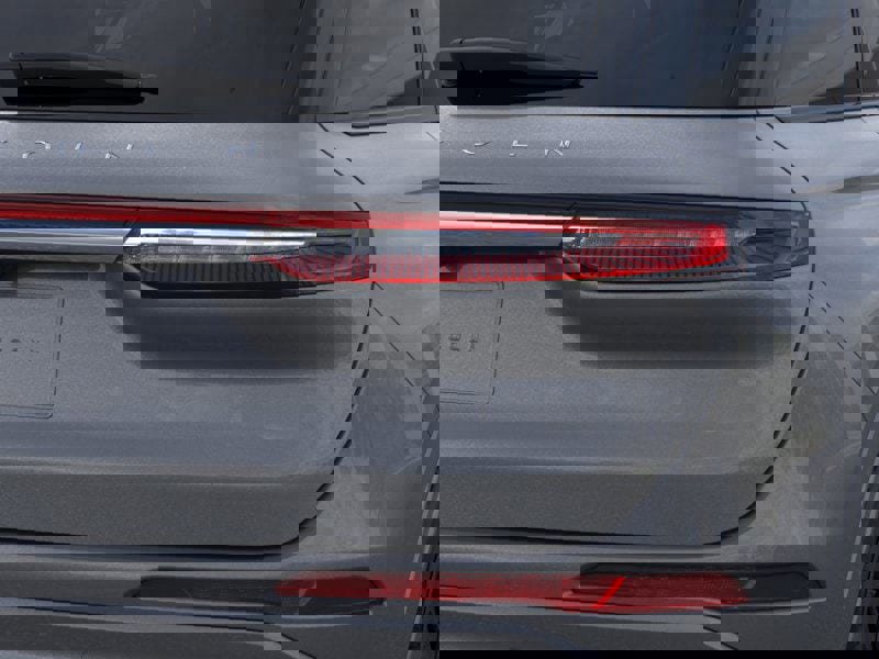 New 2026 Lincoln Corsair Premiere image 21