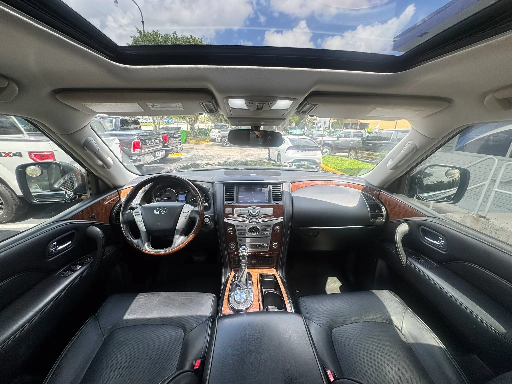 Used 2018 INFINITI QX80 4WD image 19