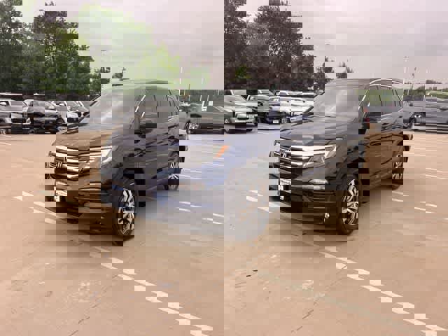 Used 2018 Honda Pilot EX-L image 2