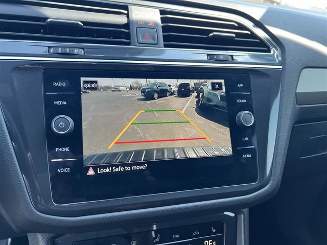 Used 2023 Volkswagen Tiguan SE R-Line image 24