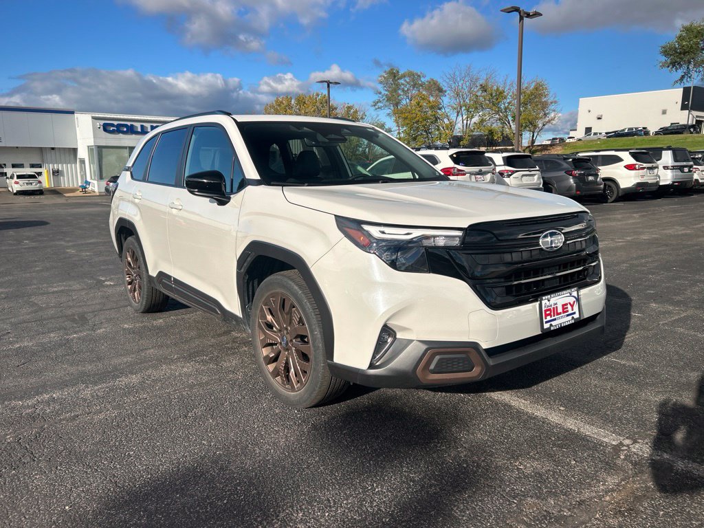 Certified 2025 Subaru Forester Sport w/ Popular Package #1 AWD/4WD image 4