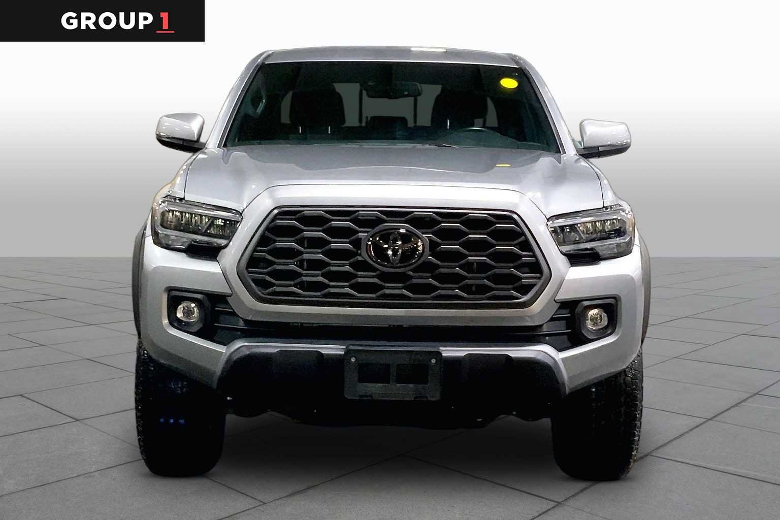 Certified 2023 Toyota Tacoma TRD Off-Road AWD/4WD image 4