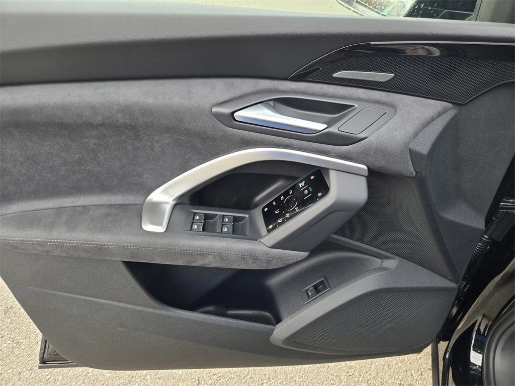 New 2025 Audi SQ5 Premium Plus image 17