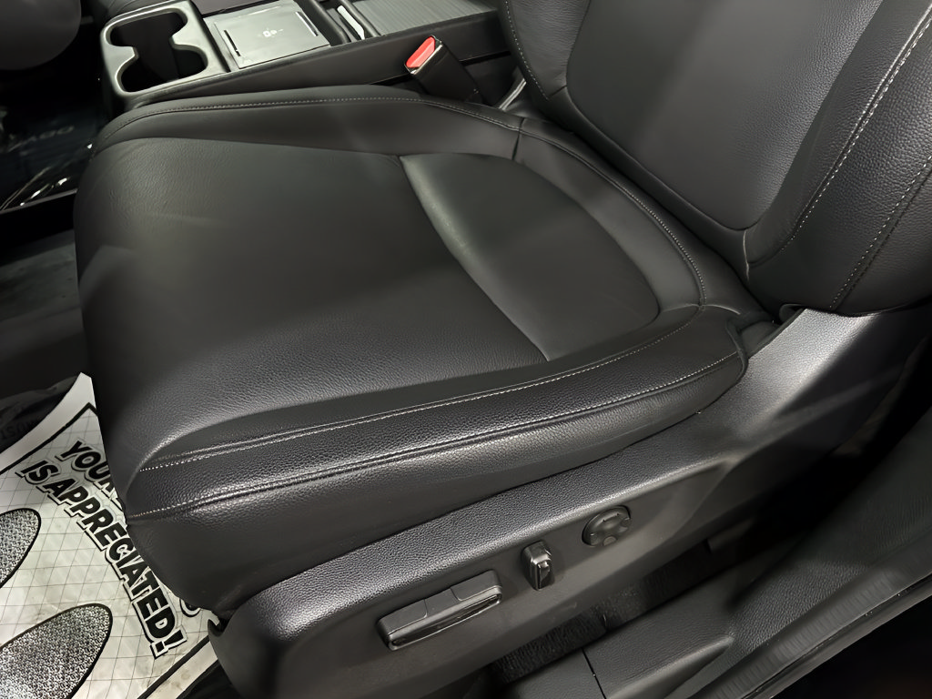 Certified 2026 Honda Odyssey EX-L image 14