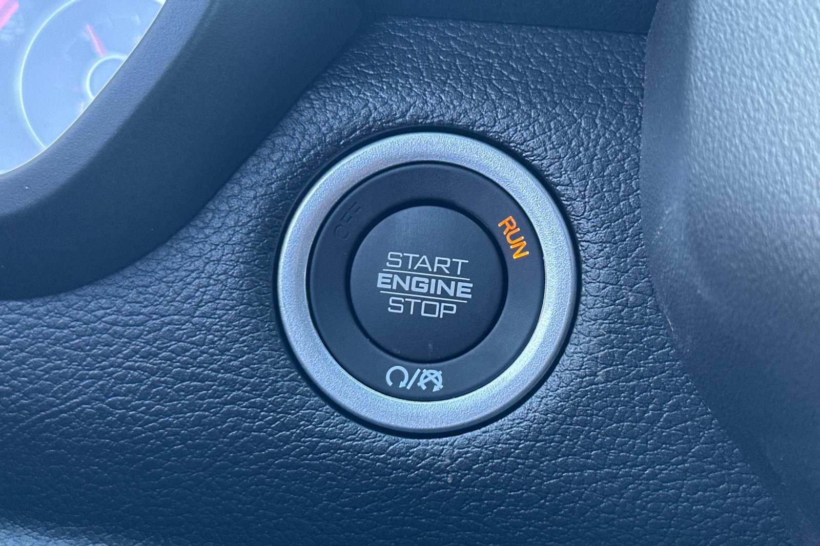 New 2026 RAM 1500 Express AWD/4WD image 19