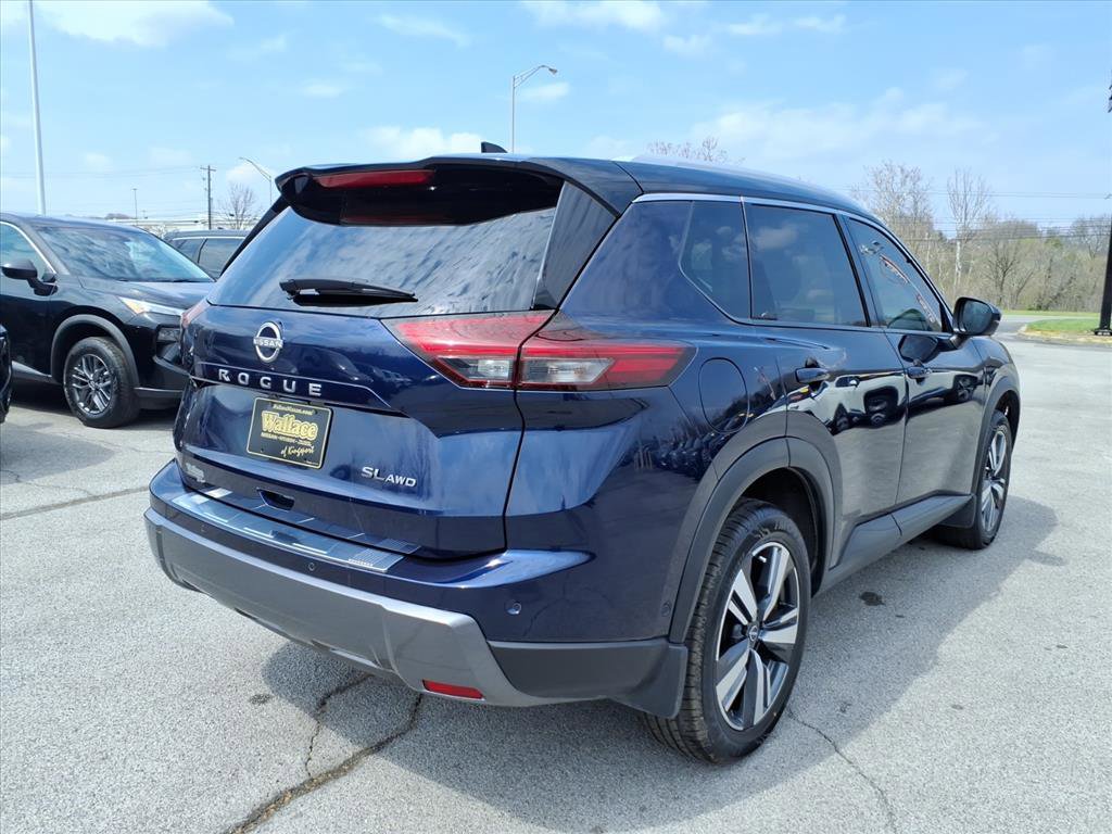 Certified 2024 Nissan Rogue SL w/ SL Premium Package image 18