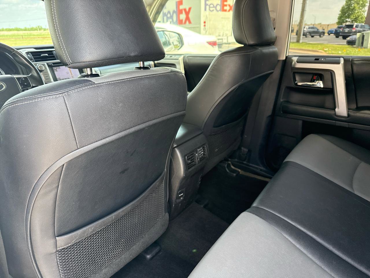 Used 2014 Toyota 4Runner SR5 Premium RWD image 35