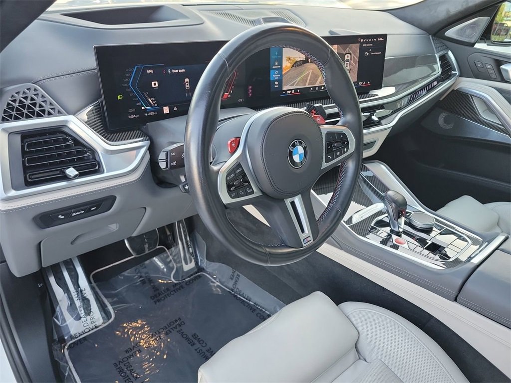 Used 2024 BMW X6 M Competition image 25