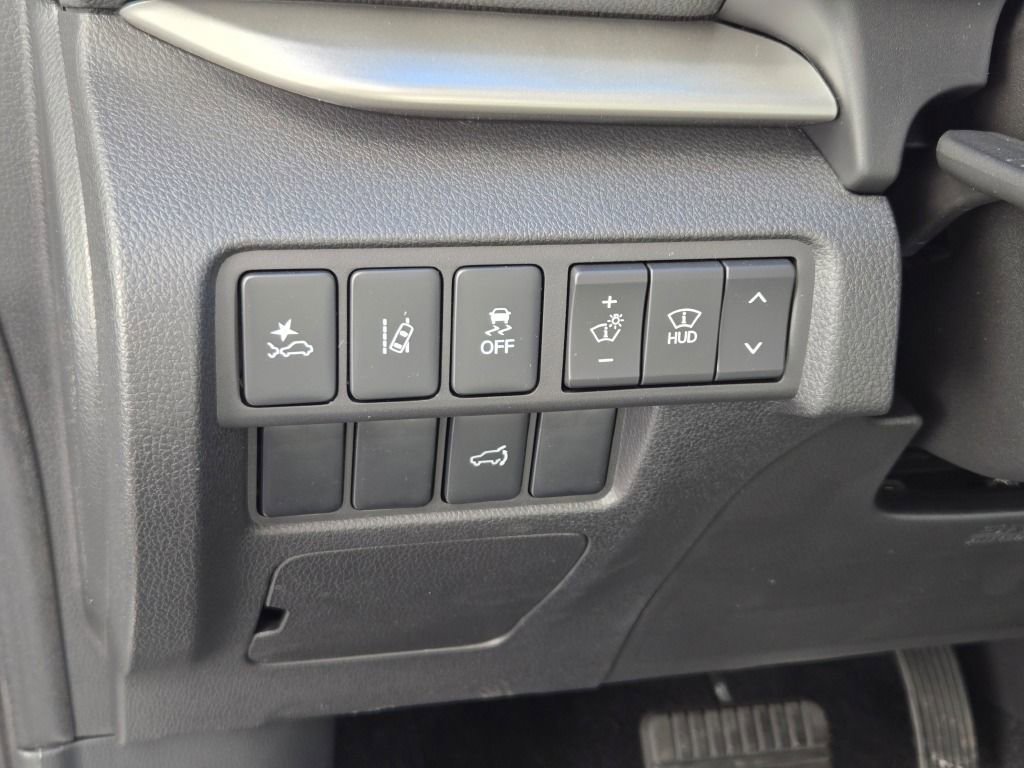 New 2026 Mitsubishi Eclipse Cross SEL image 23