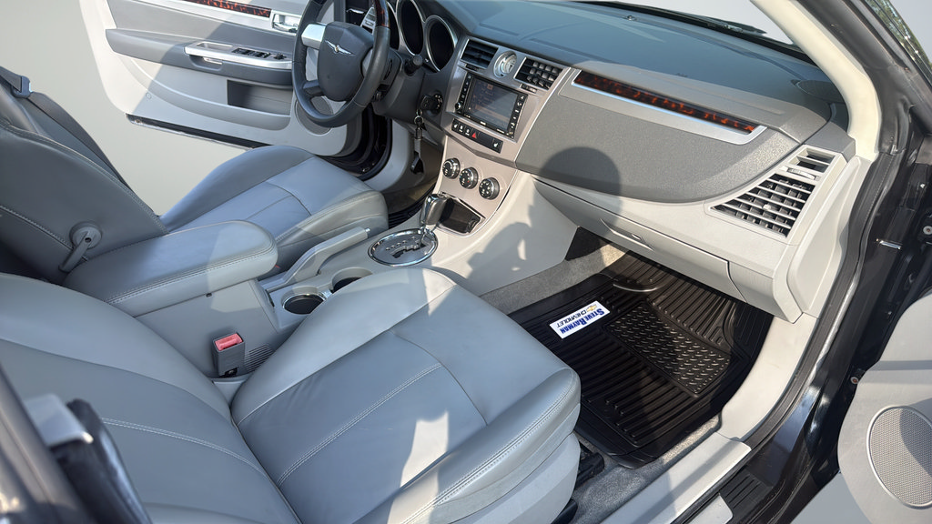 Used 2008 Chrysler Sebring Limited w/ Luxury Group FWD image 28