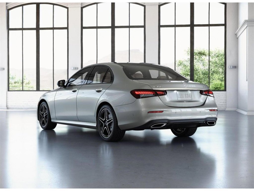 Used 2022 Mercedes-Benz E 350 4MATIC Sedan image 29