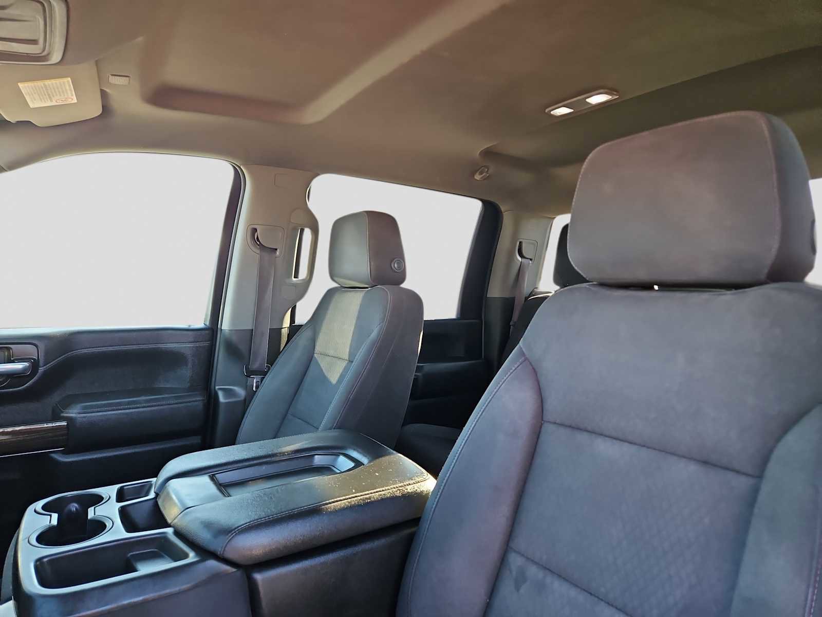 Used 2021 Chevrolet Silverado 2500 LT w/ Z71 Off-Road Package image 16