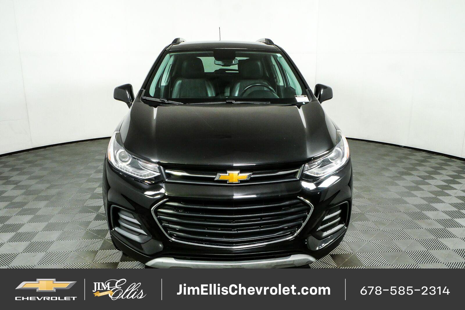 Certified 2020 Chevrolet Trax LT w/ LT Convenience Package AWD/4WD image 24