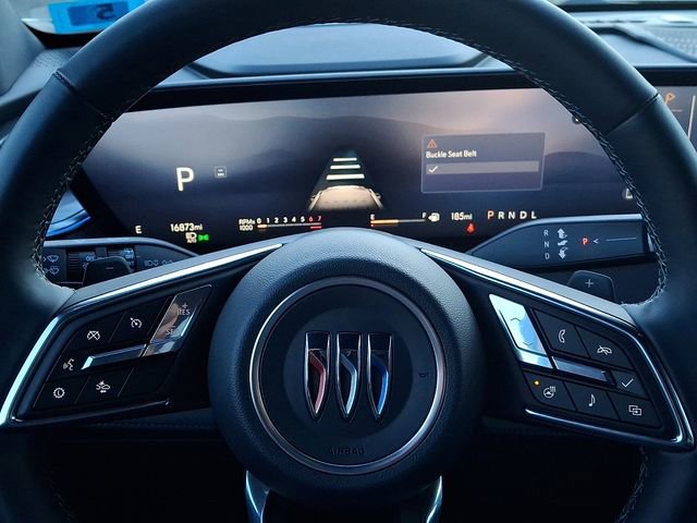 Used 2025 Buick Enclave Preferred image 20