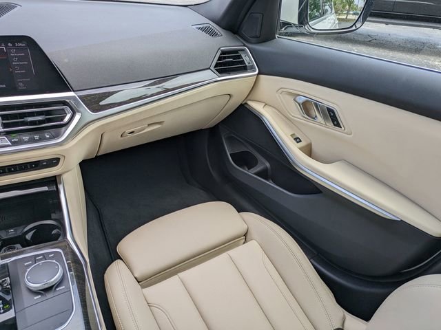 Used 2021 BMW 330i Sedan w/ Convenience Package image 17