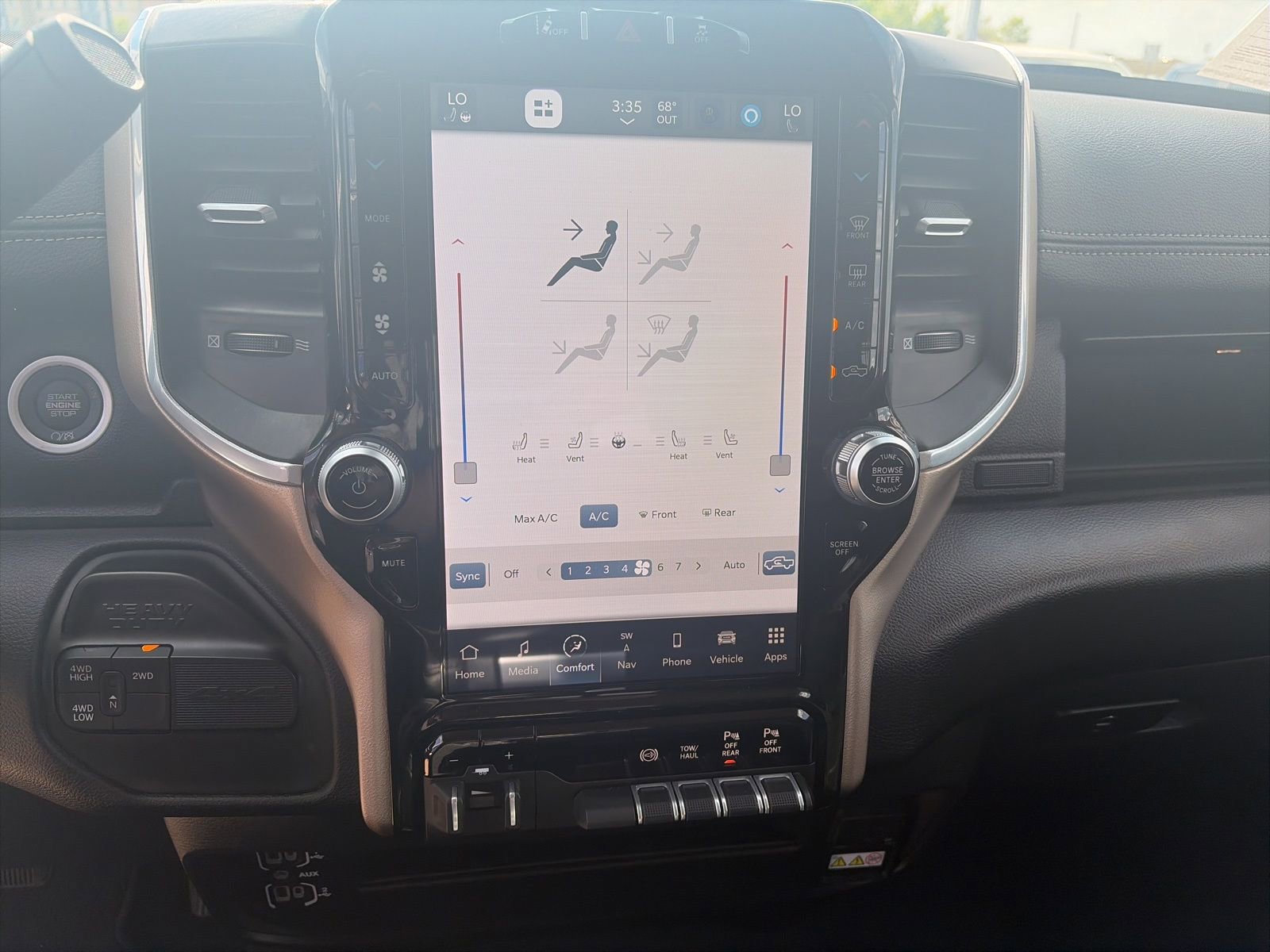 Used 2024 RAM 2500 Laramie w/ Safety Group image 21