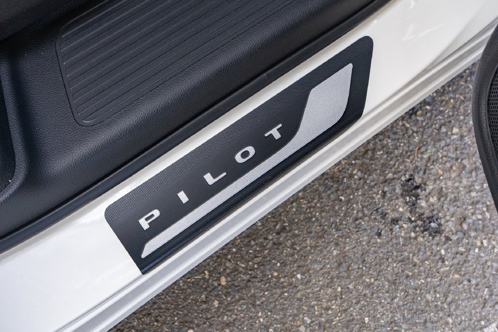 New 2026 Honda Pilot Black Edition image 27