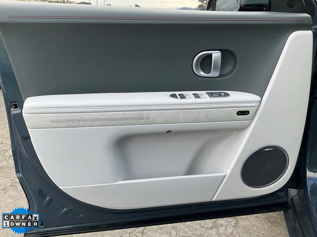 Used 2024 Hyundai Ioniq 5 Limited image 25