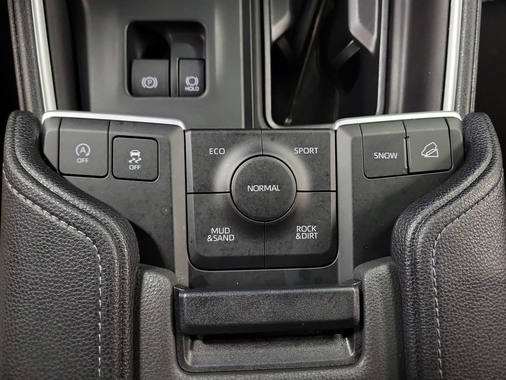 Used 2026 Toyota Grand Highlander AWD image 16