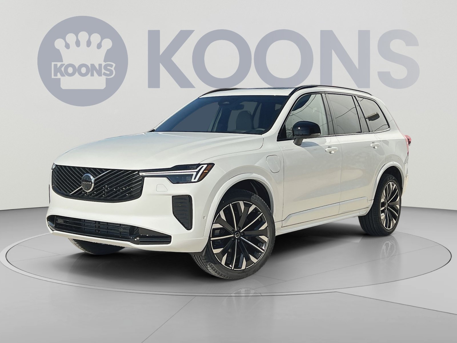 New 2026 Volvo XC90 T8 Ultra w/ Protection Package Premier
