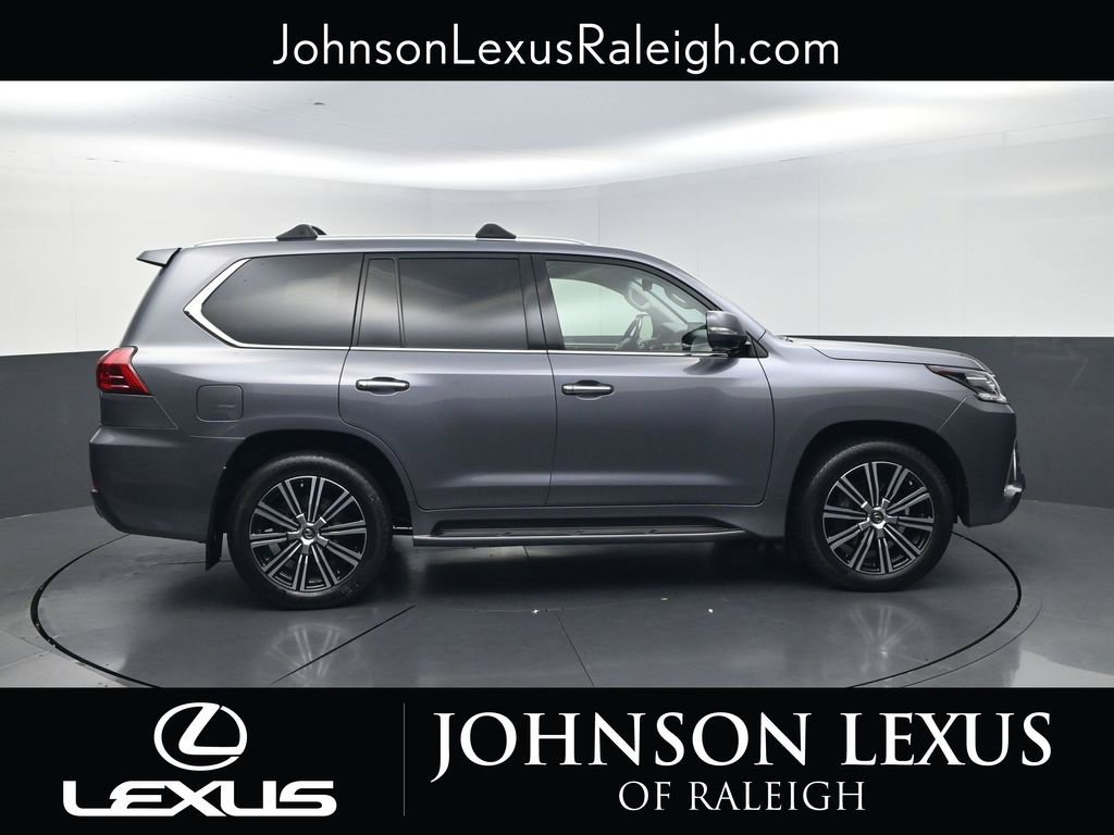 Used 2019 Lexus LX 570 4WD w/ Luxury Package image 6