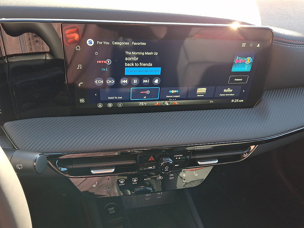 New 2026 Nissan Kicks SR w/ Cold Weather Package AWD/4WD image 8