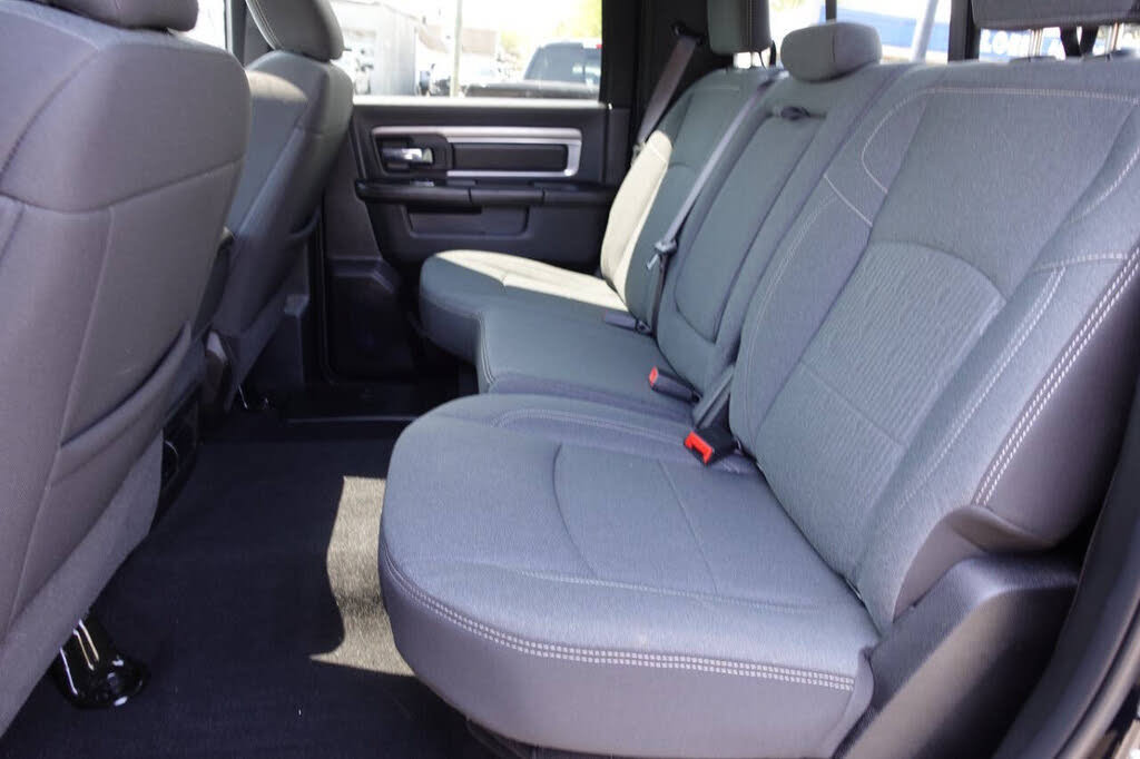Used 2023 RAM 1500 Warlock AWD/4WD image 27