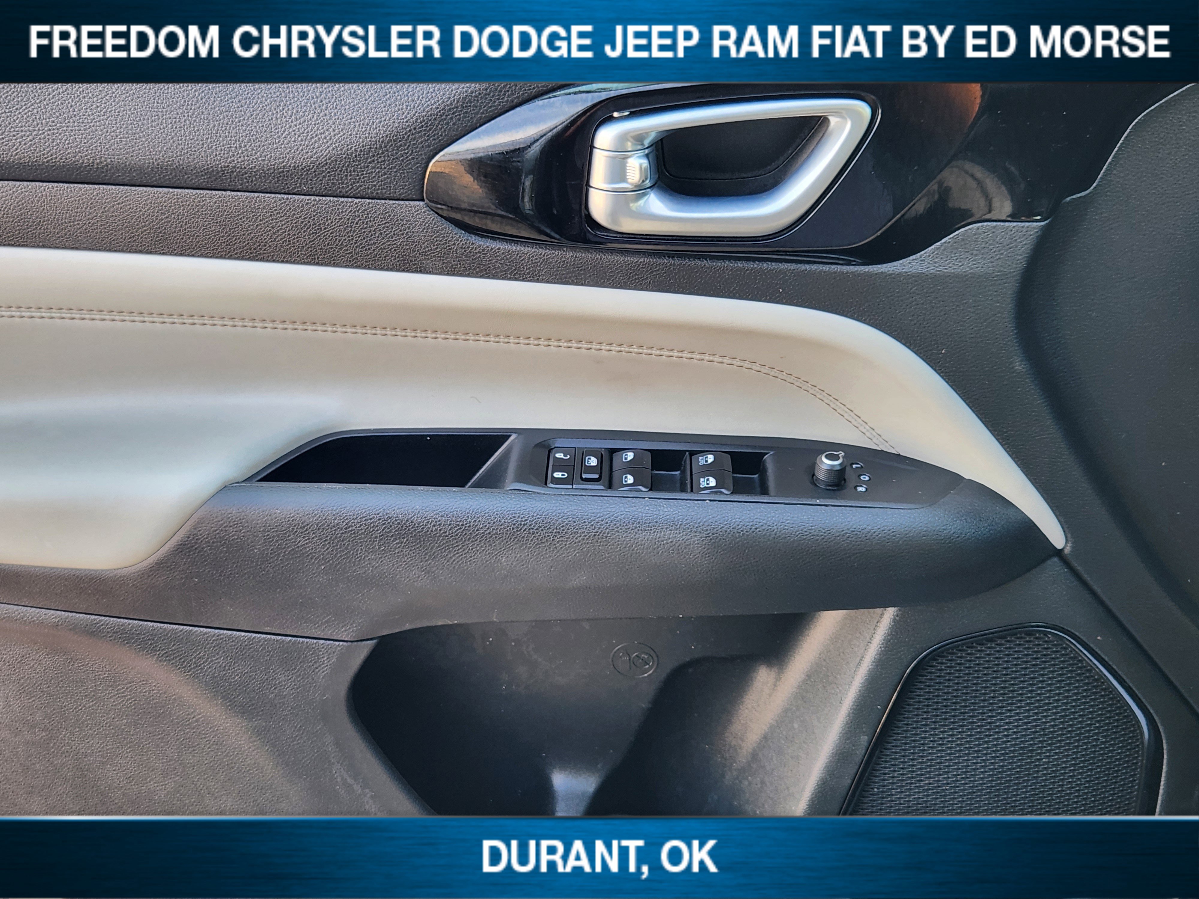 Used 2024 Jeep Compass Limited image 16