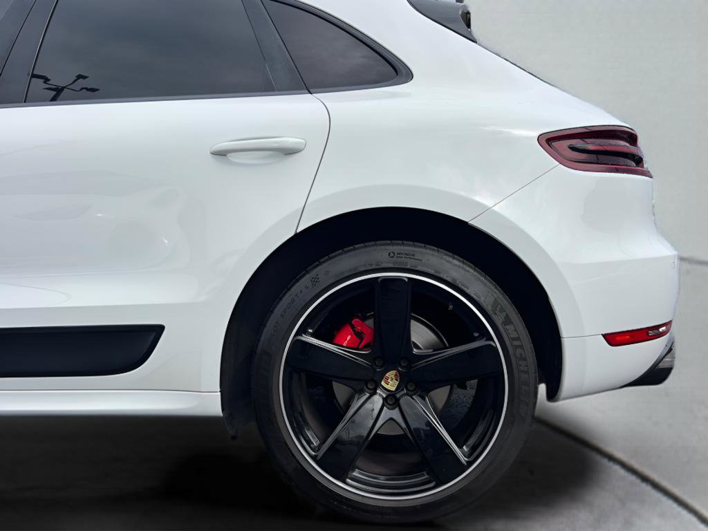 Used 2018 Porsche Macan GTS image 41