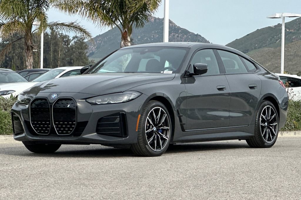 Used 2023 BMW i4 eDrive40 w/ M Sport Package image 7