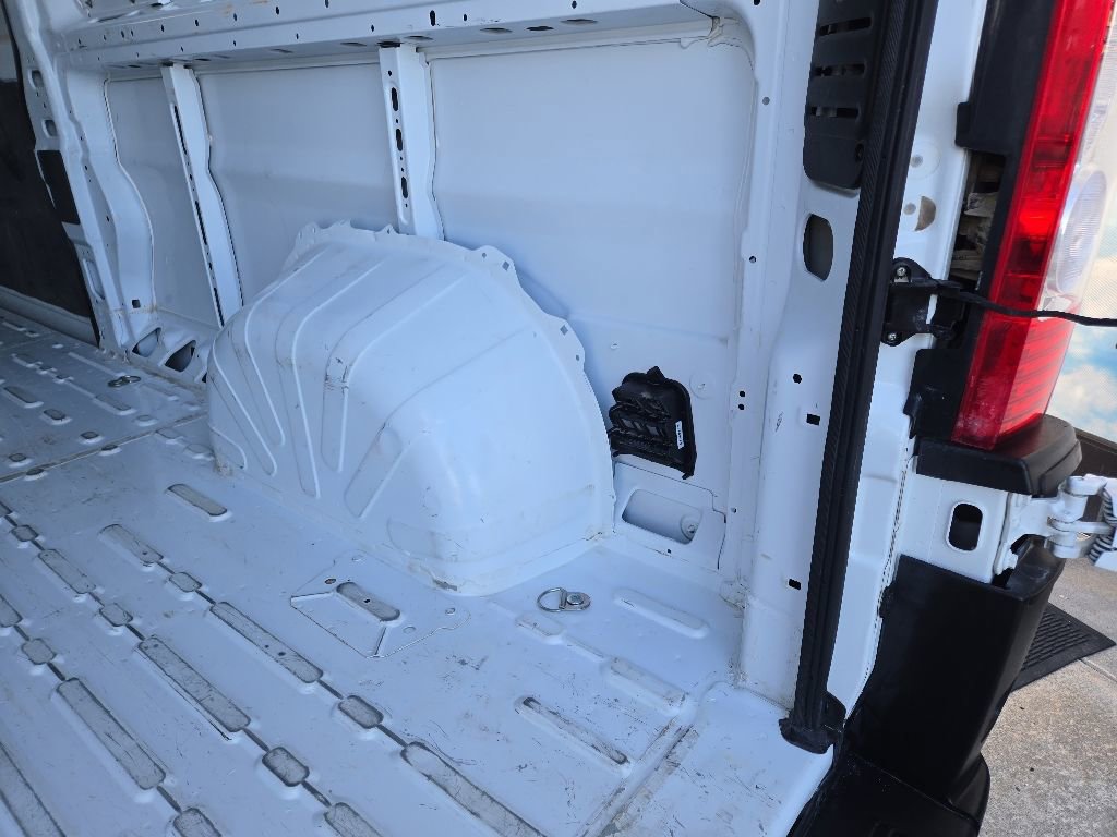Used 2025 RAM ProMaster 2500 w/ Convenience Group FWD image 92