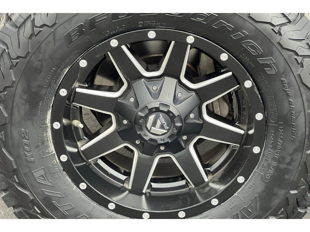 Used 2019 Toyota Tacoma TRD Sport w/ Technology Package AWD/4WD image 31