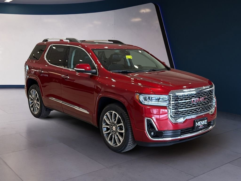 Used 2021 GMC Acadia Denali w/ Denali Ultimate Package AWD/4WD image 1