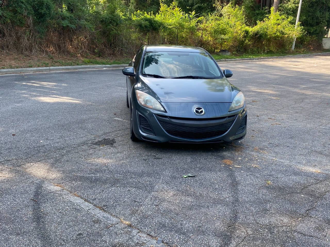 Used 2013 MAZDA MAZDA3 i Touring FWD image 2