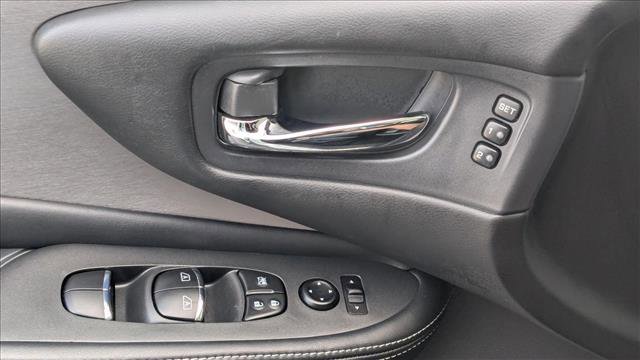 Used 2024 Nissan Murano SL AWD/4WD image 13