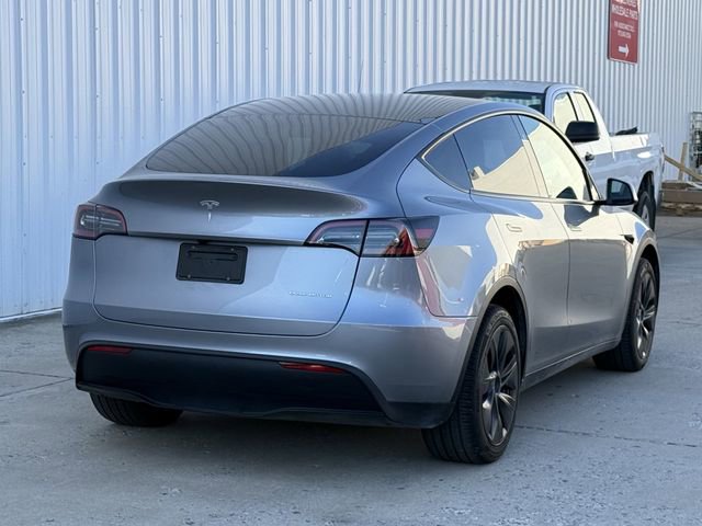 Used 2024 Tesla Model Y Long Range image 4