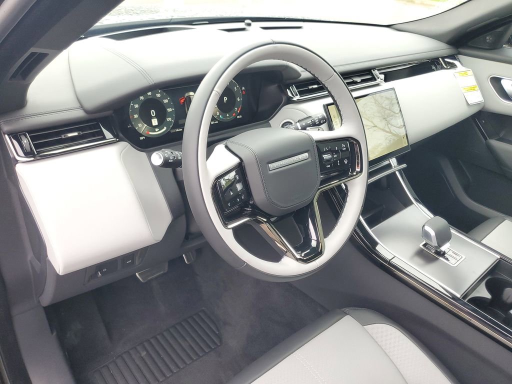 New 2026 Land Rover Range Rover Velar Dynamic SE AWD/4WD image 13