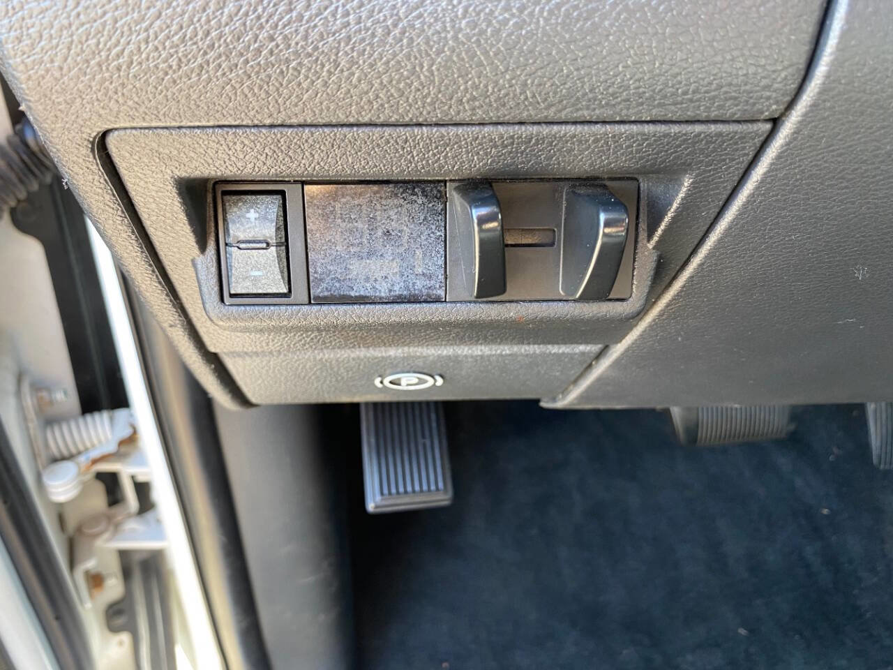 Used 2011 RAM 2500 ST w/ ST Popular Equipment Group image 31