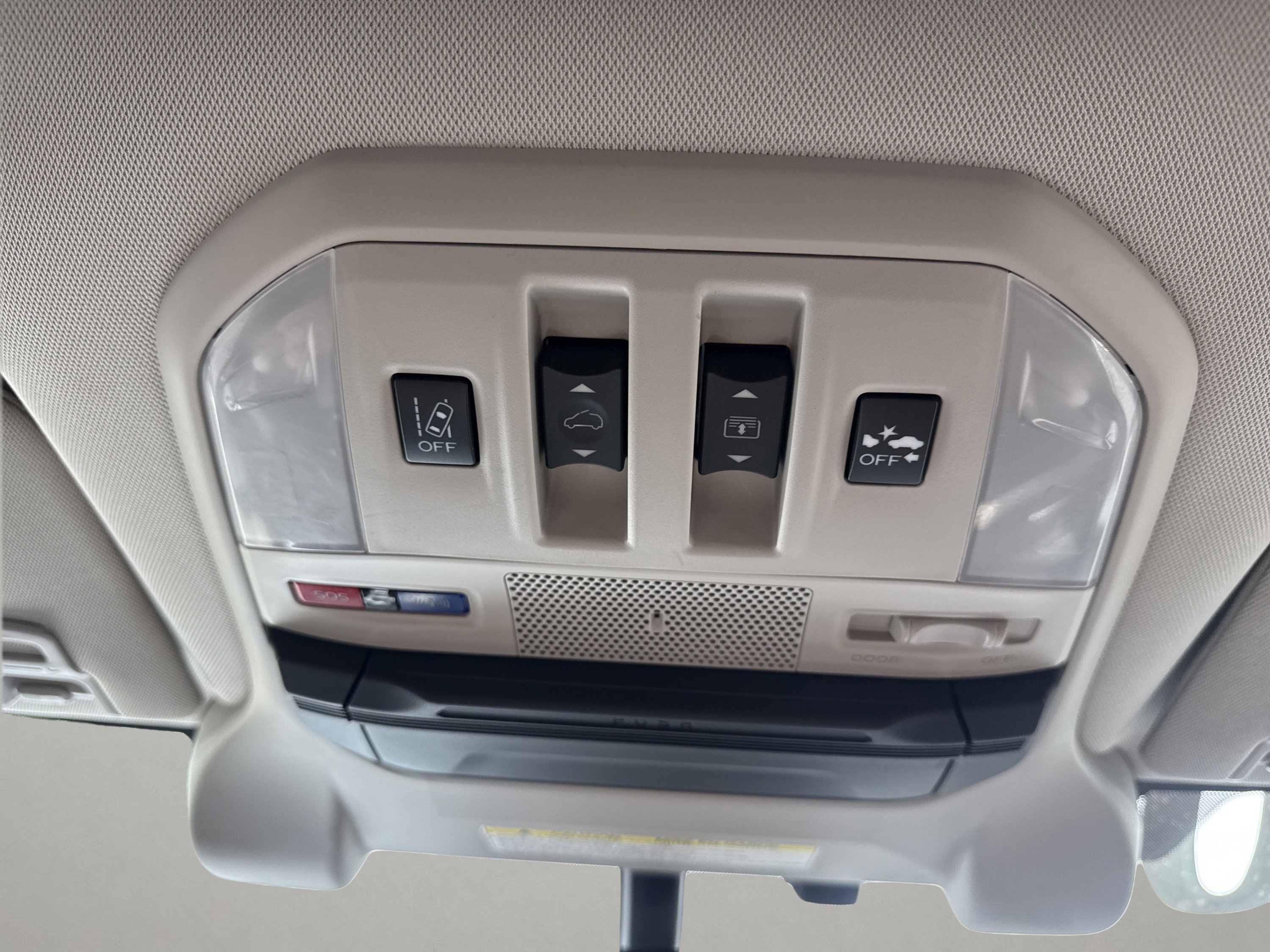 Used 2019 Subaru Ascent Touring AWD/4WD image 16