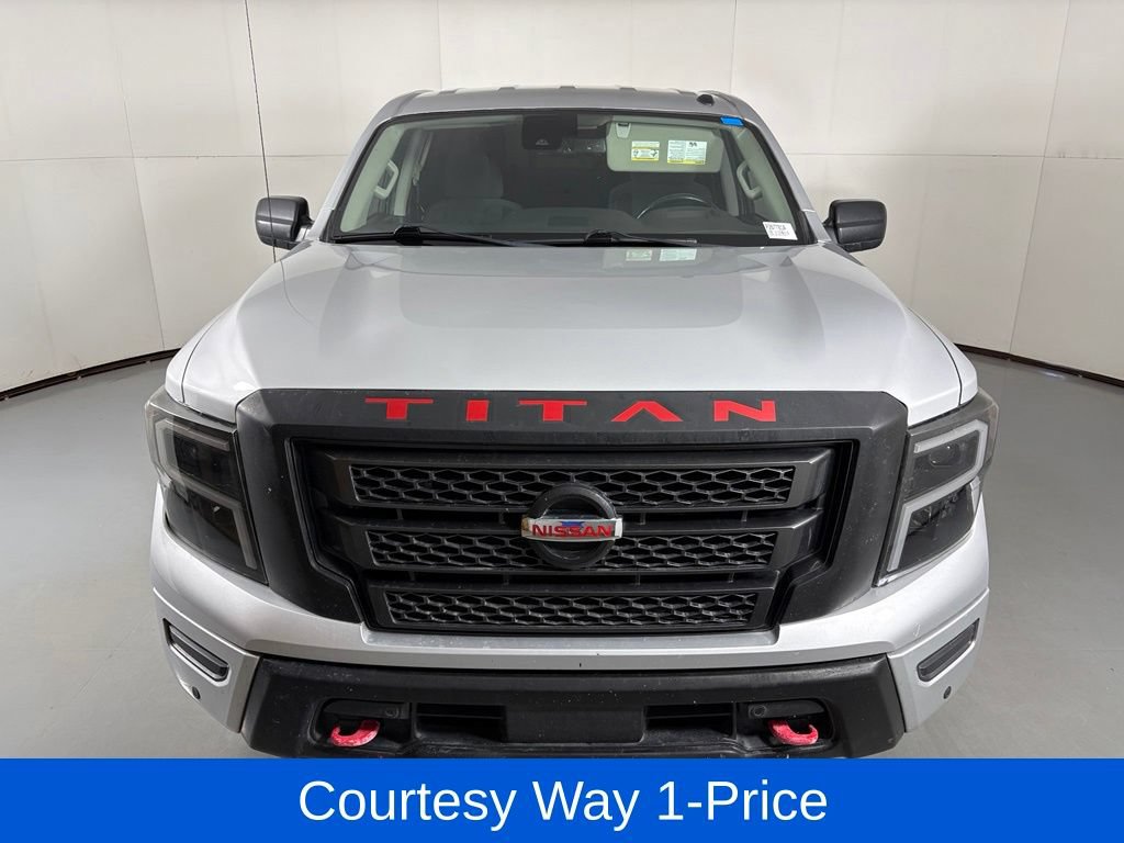 Used 2021 Nissan Titan SV w/ SV Convenience Package AWD/4WD image 4